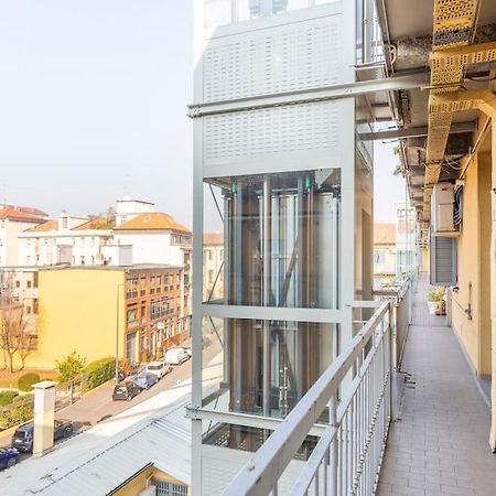 Modern Apartment In Milano Centrale Next To Metro M5 - Sarca 73 Ngoại thất bức ảnh